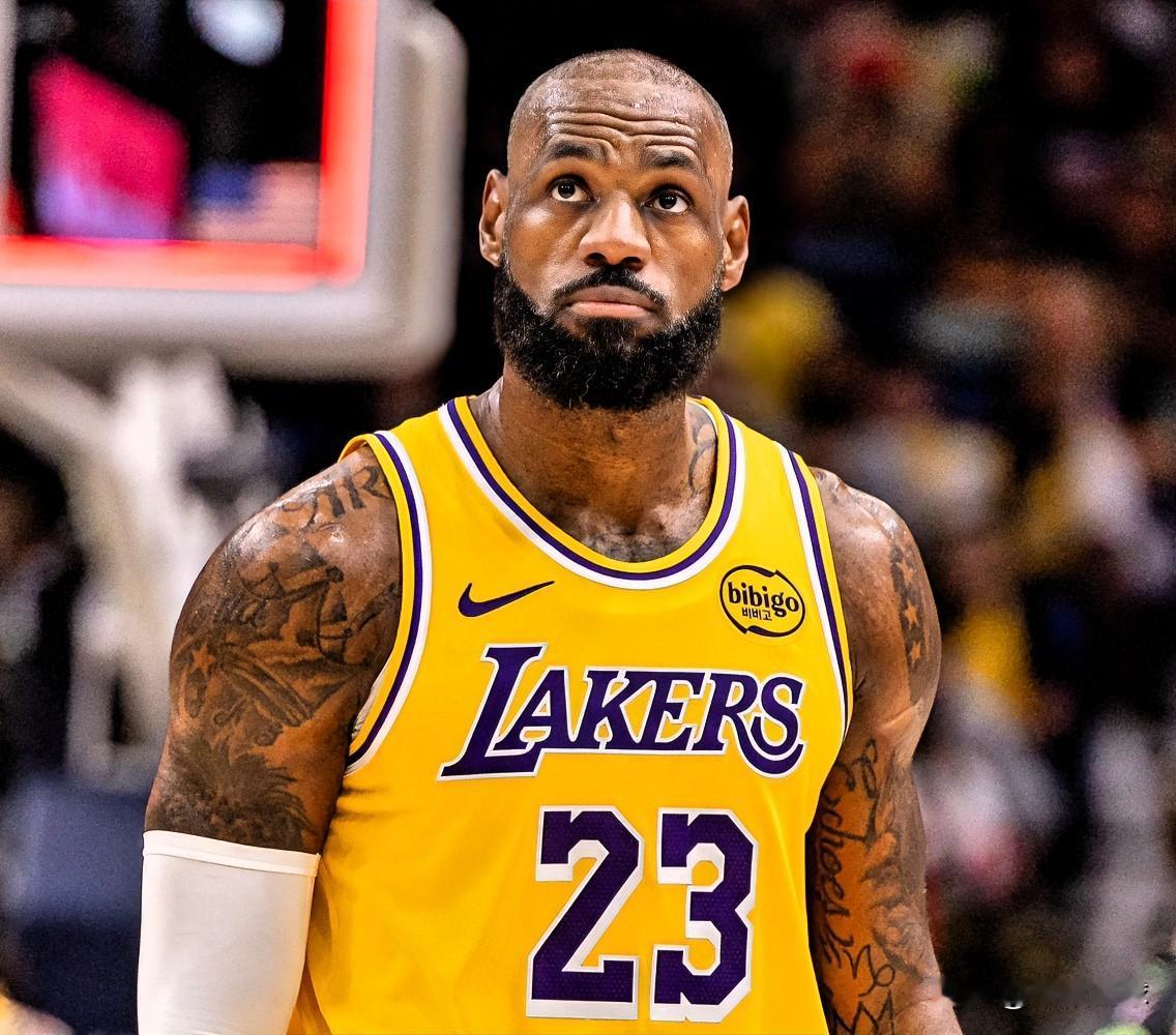 湖人有大麻烦了！小卡将出战今日对阵湖人的比赛。小卡本赛季场均接近28分的输出，不