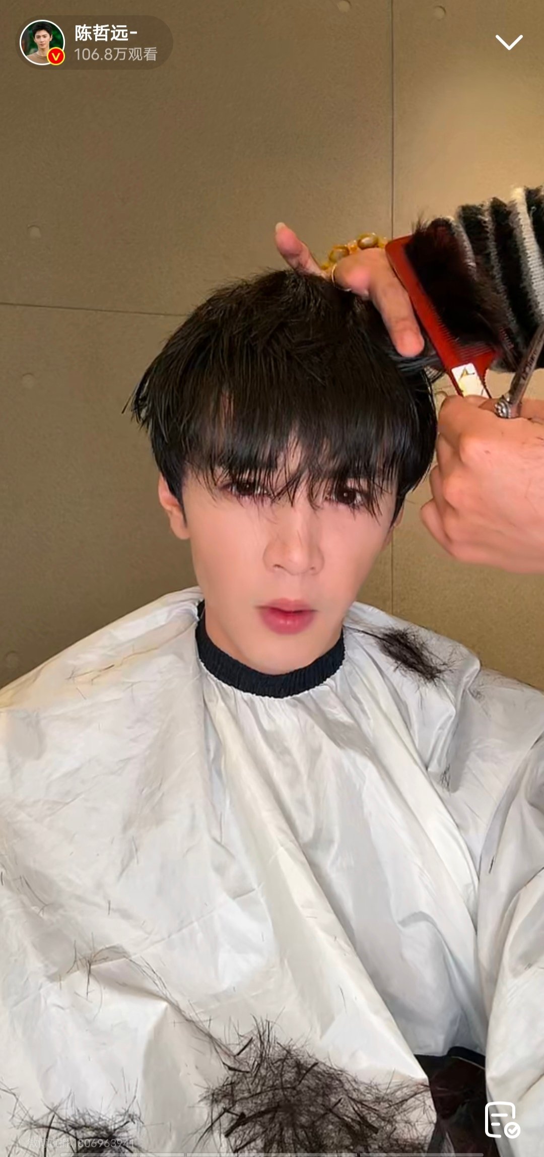 陈哲远直播剪头发了  陈哲远剪头 好家伙，陈哲远直播剪头发了，要不要这么爆笑，好