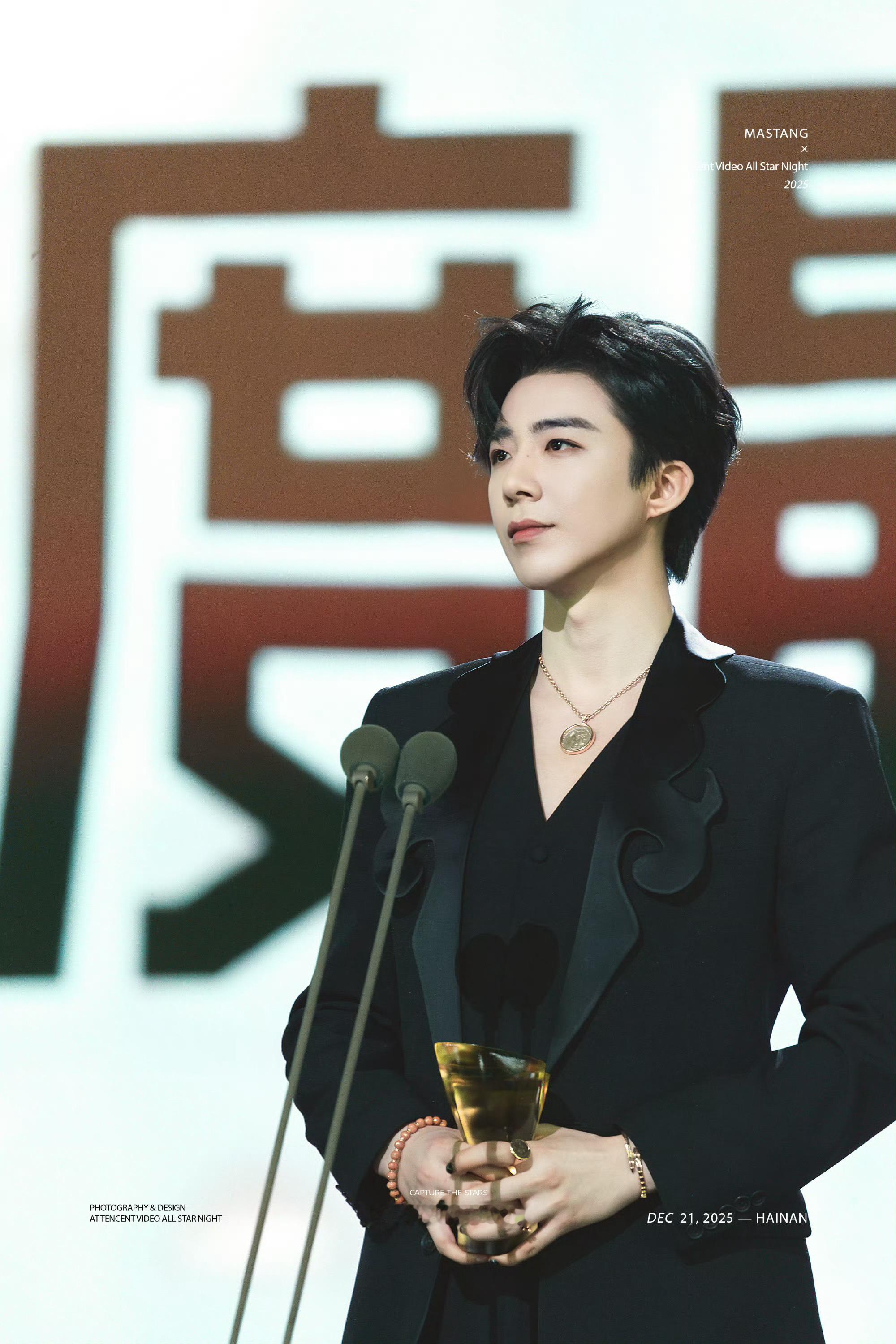 你才知道自己他是自己人生的大男主吗？剧音综直播作品横扫各大平大媒体平台和视频平台