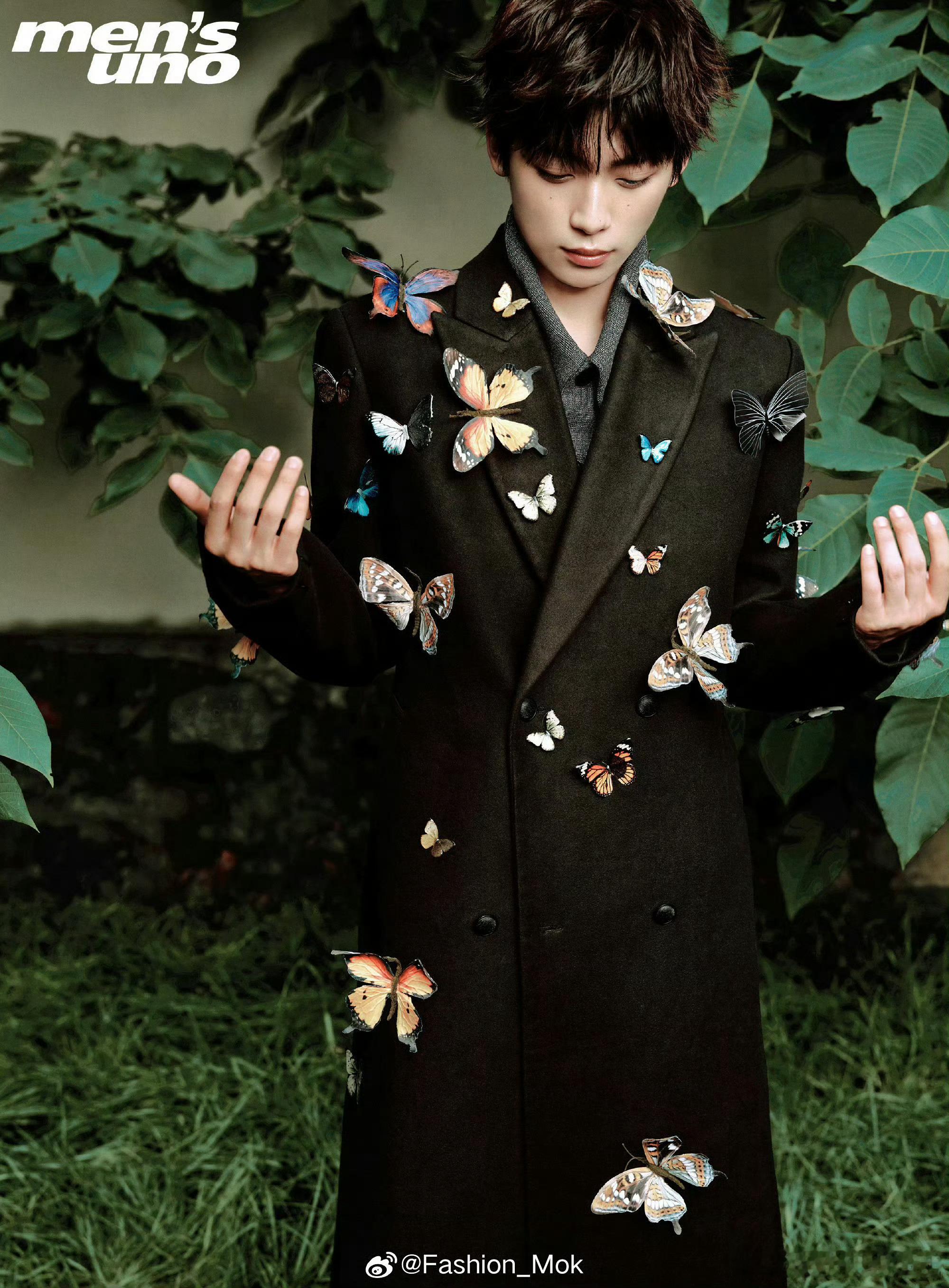 杨洋梓渝姚琛黄仁俊撞衫撞不撞衫梓渝都是爆火半年多后00生中，唯一在2025年8–