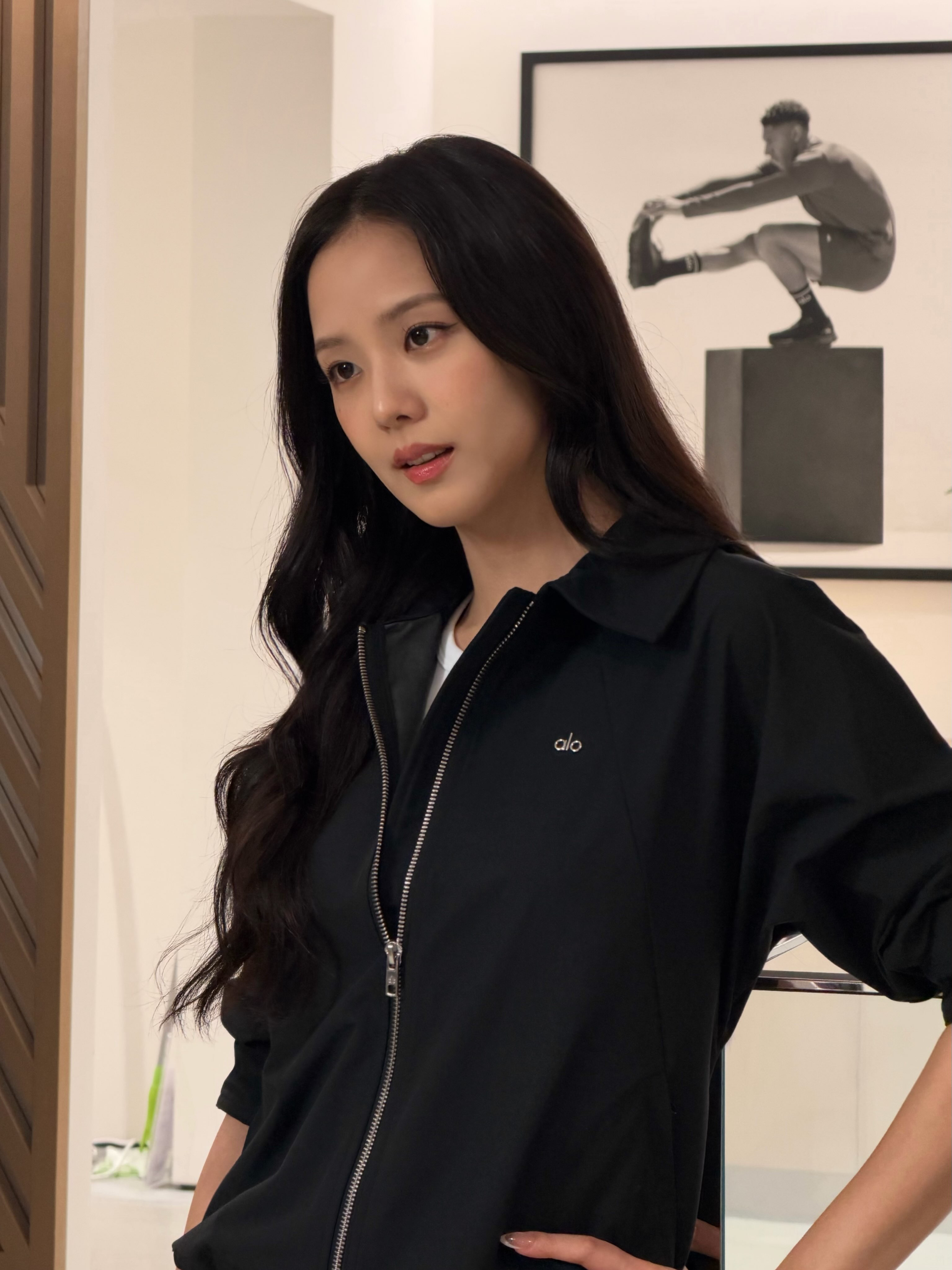 JISOO：在香港的一小段 Alo 时光🤎 金智秀