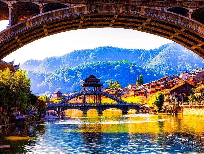 我在头条晒家乡 在头条晒家乡，我就先说说家乡的美食。年底在外地打拼，点再多外卖也