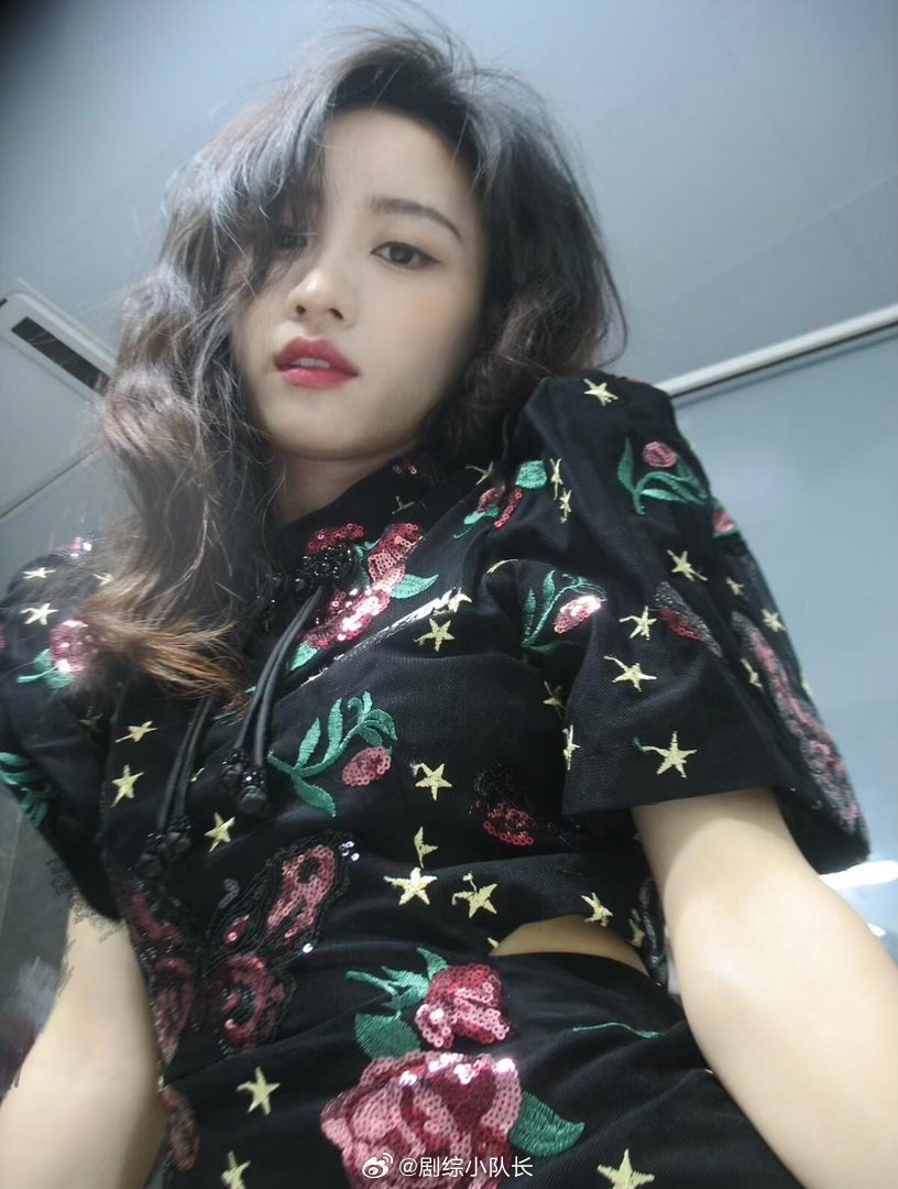 爱豆转型演员应激综合症无限超越班 该应激的不是转型本身，是“还没看就先下结论”那