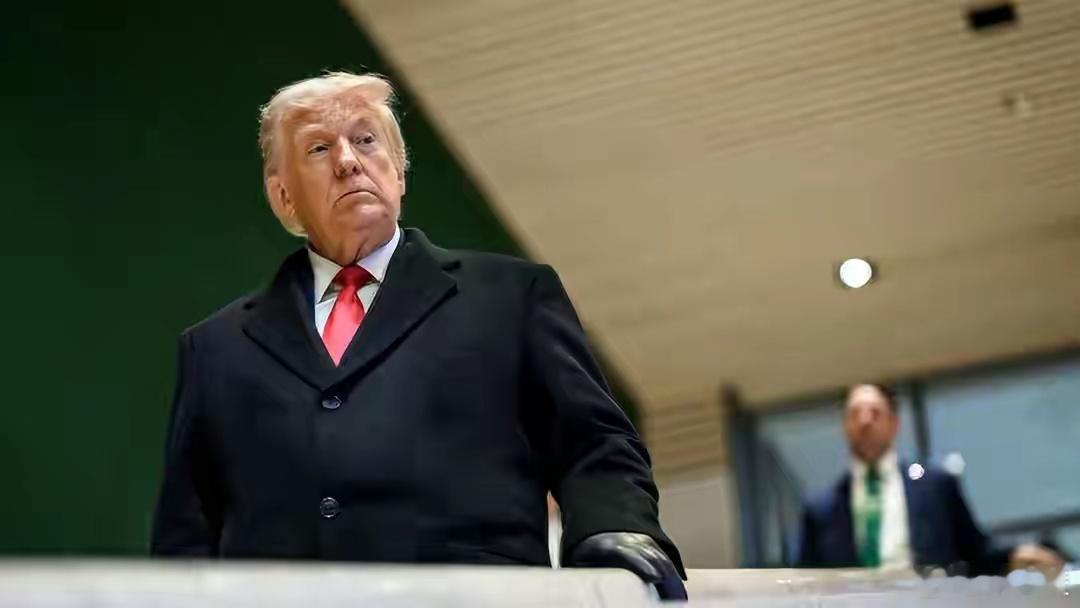 特朗普说普京同意了普京说还没  主打一个各说各的是吧，这边斩钉截铁说人答应了，那