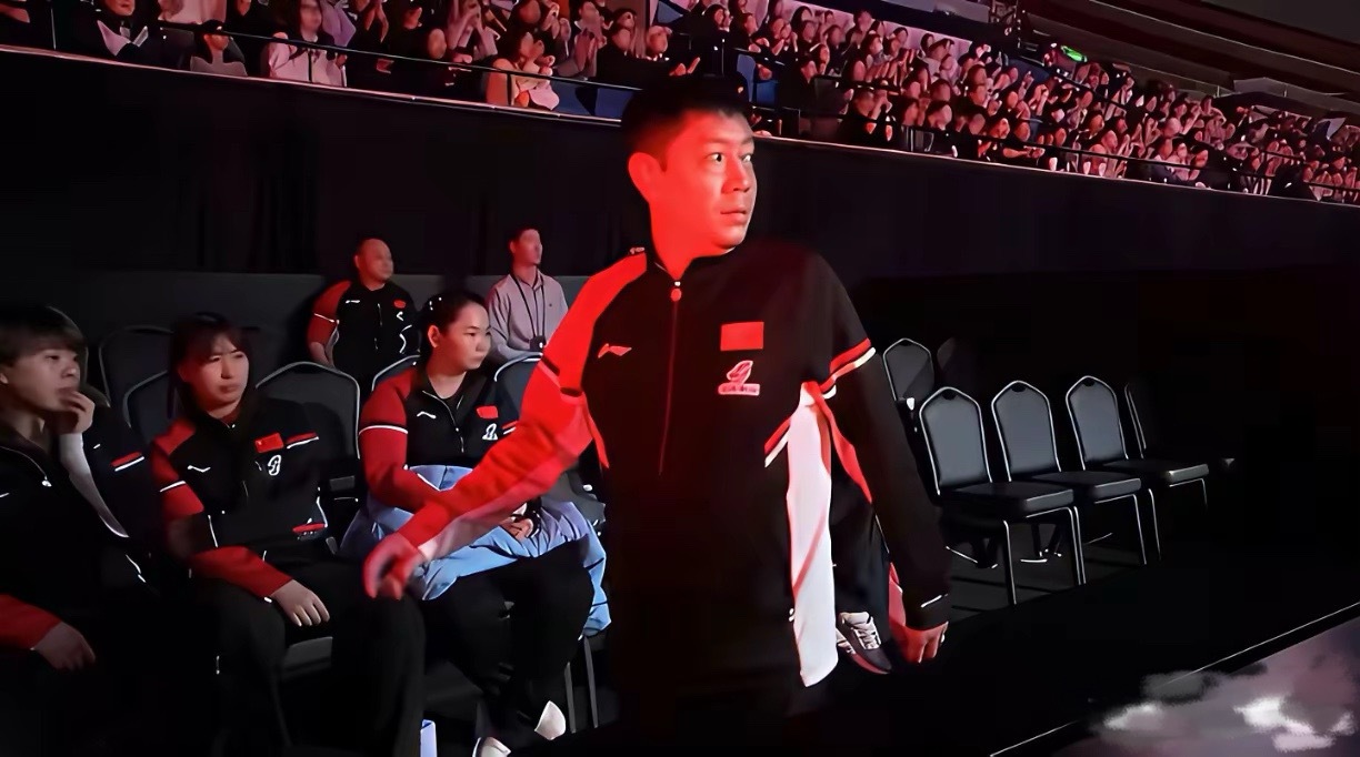 孙颖莎退赛引起的连锁反应是什么？一是乒协该考虑一下，以后顶级运动员如何选择性地参