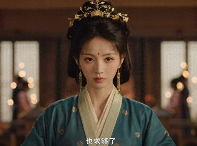 央八今晚开播！田曦薇一人分饰两角硬刚六大恶女的古装宅斗剧来了