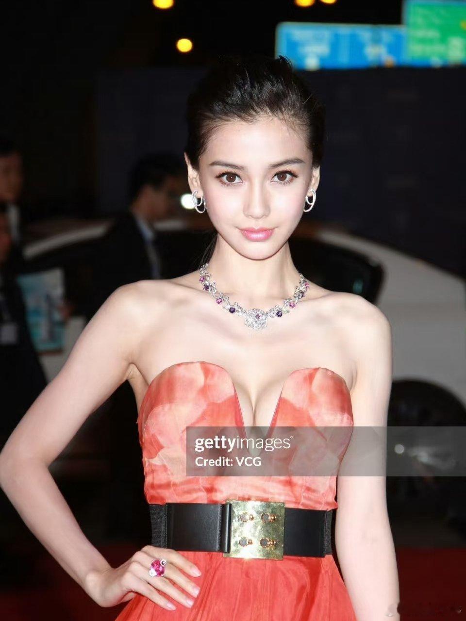 angelababy ｜杨颖 Angelababy这张很权威的一张脸怼脸生图系列