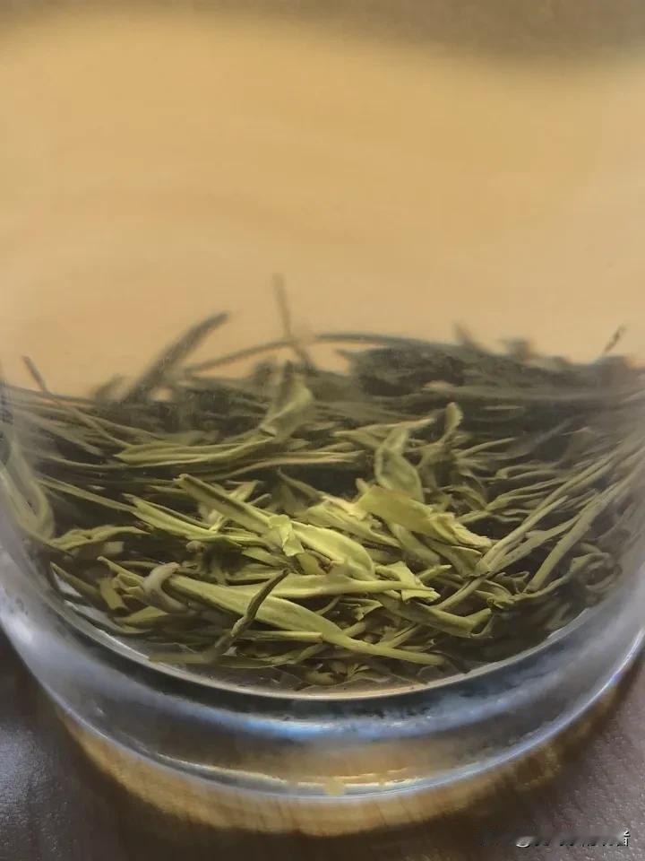 生二胎的压力确实有点大，
老婆说如果不生二胎的话现在可能轻松多了，
快五十了还有