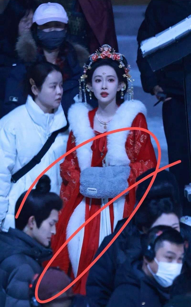 昀牵孟绕  尚公主 小两口出现 今晚的状态好好