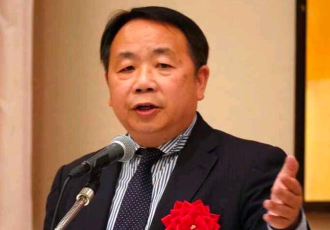 完全是脸都不要了！活该被我们制裁！
7月1日，汉奸石平声称，今天7月1日，中国的