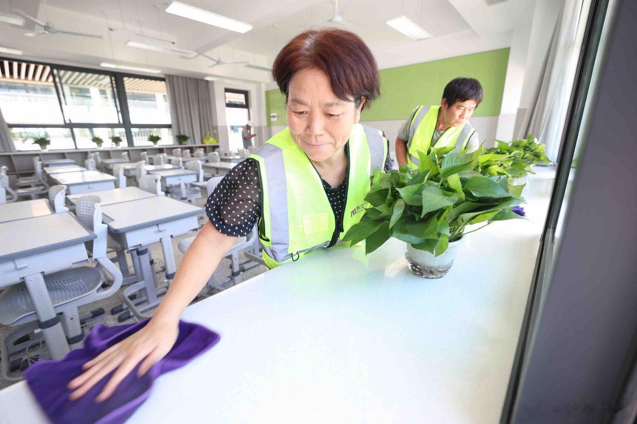 宁波东方理工大学附属学校完成验收9月启用 位于镇海庄市街道的宁波东方理工大学附属
