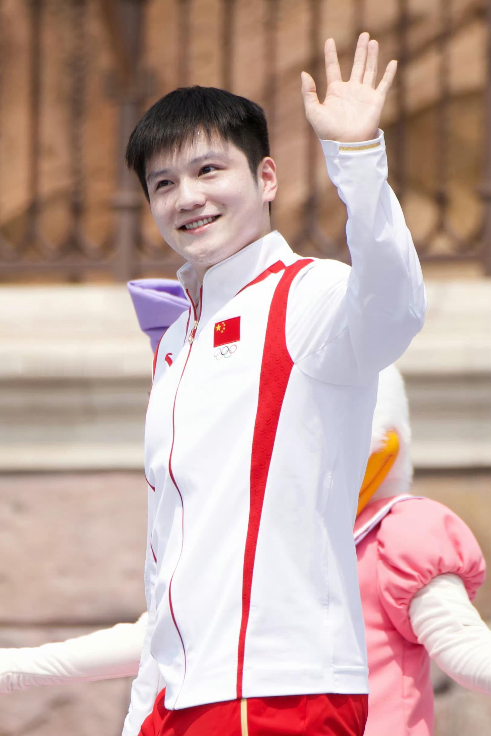 樊振东登上CCTV10 是我们的好榜样！ 