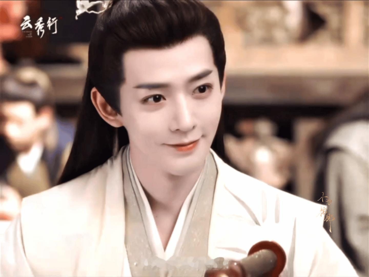 看到这么可爱的哥哥，心情瞬间变好了。😘😘 