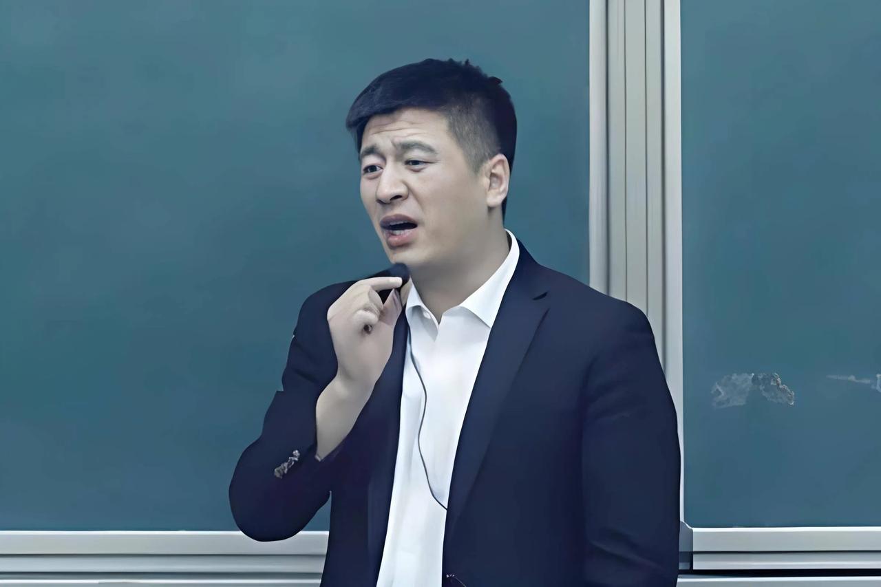 张雪峰说他孩子要考清华数学专业，他孩子不是要参军去解放台湾吗？他到底有几个孩子啊