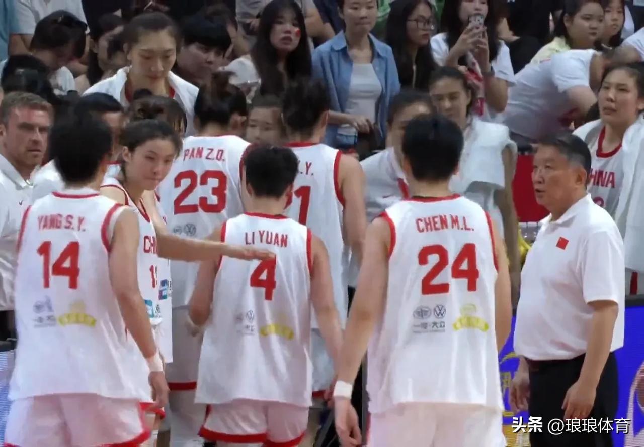 【三分球7中0，二分球13中1，投篮命中率堪比业余】
中国女篮对阵澳大利亚热身赛