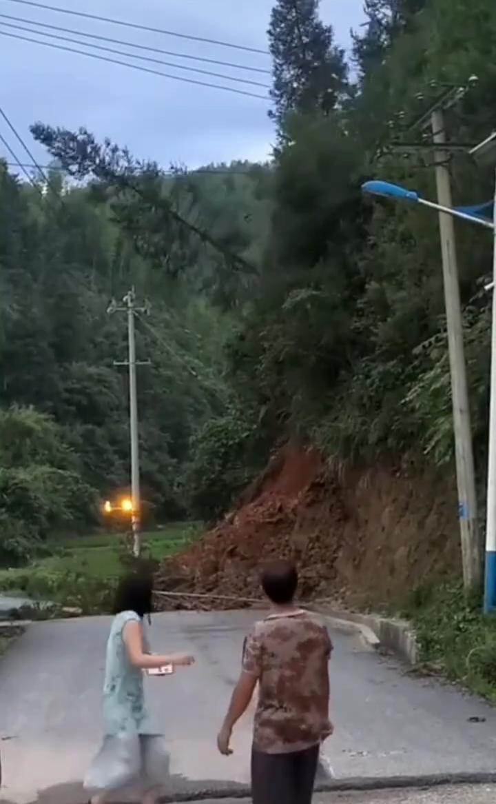 过来，过来，过来，过来。