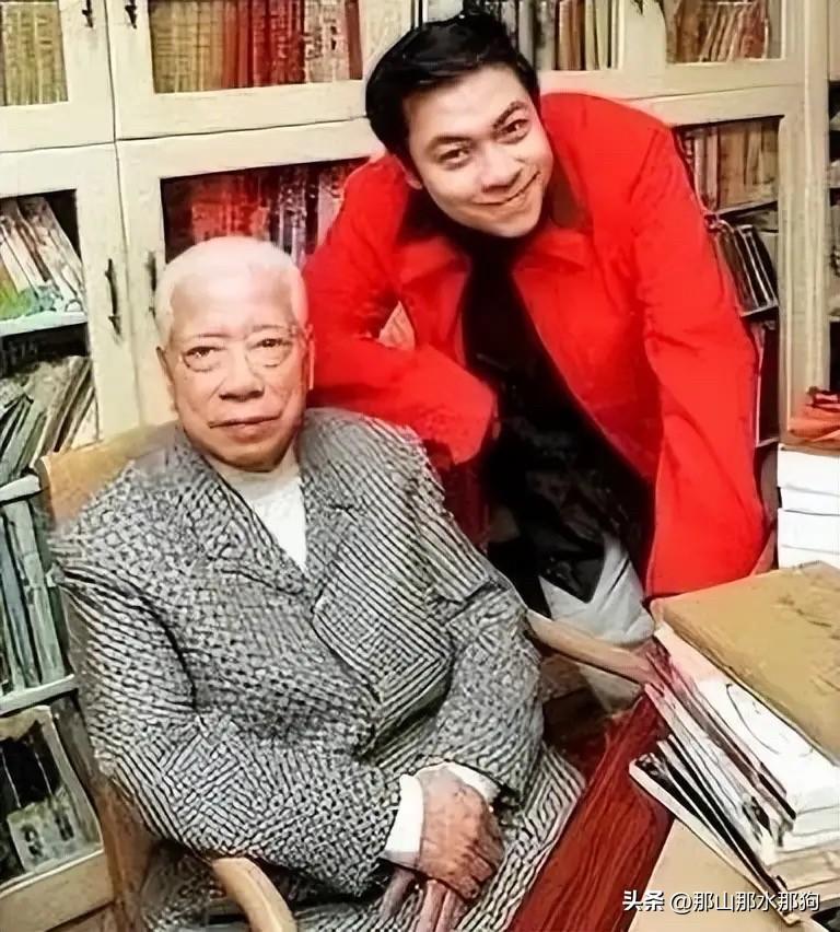 蔡康永父亲蔡天铎晚年上过蔡康永的节目。

蔡康永多次谈过父亲蔡天铎。

蔡康永是