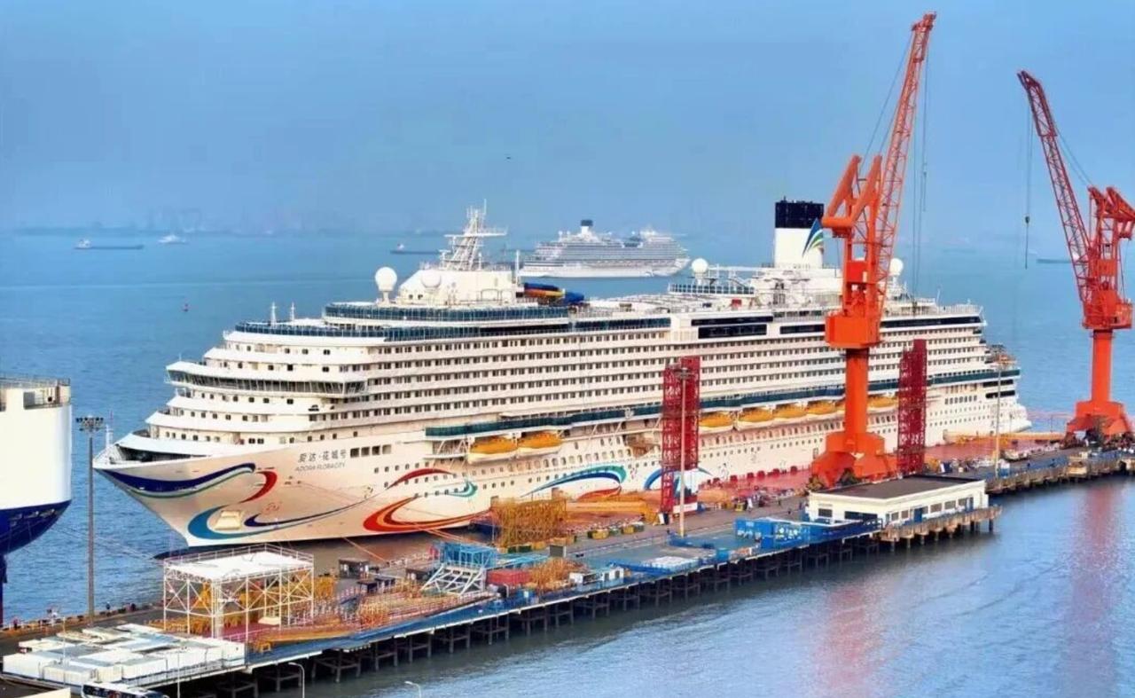 【爱达花城号提前交付！11月6日在南沙启航、首波航线公布】备受关注的将以南沙为母