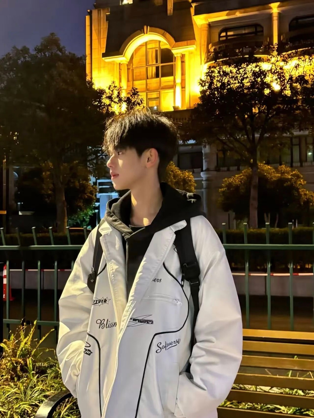 行动交给现在，把结果交给时间。 