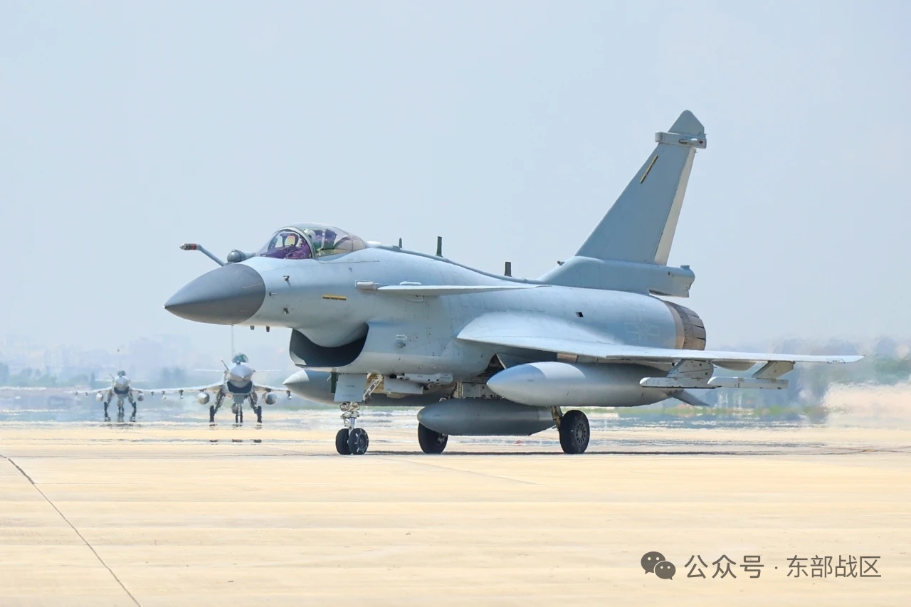 东空某旅“太行”歼-10C/S空对空好评 烽火问鼎计划制胜空天 ​​​
