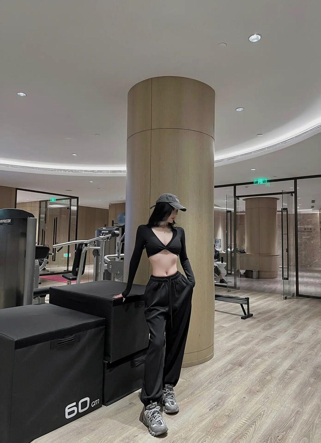 𝘾𝙝𝙤𝙤𝙨𝙚 𝙮𝙤𝙪𝙧 𝙫𝙞𝙗𝙚🎧
