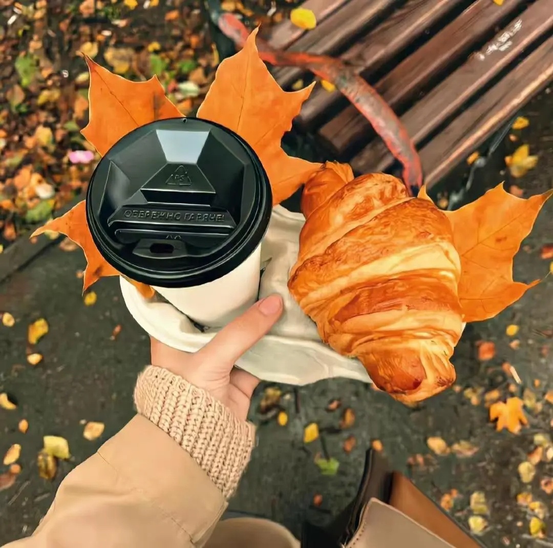 把节奏放慢，把心情放宽，一切都会慢慢变好。 