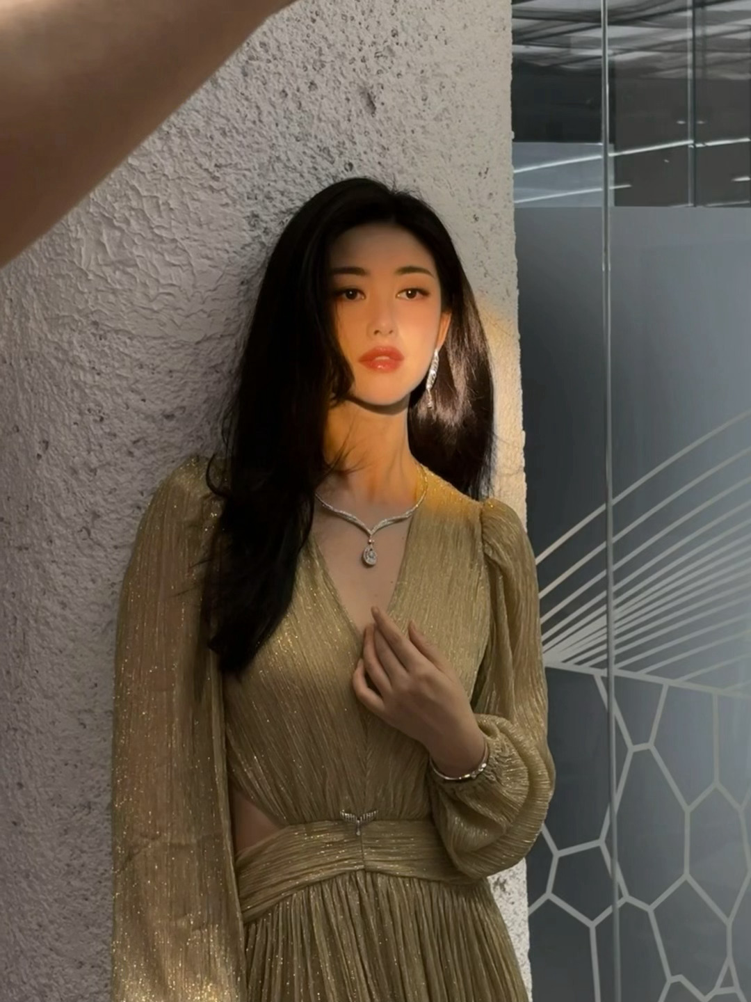 朱珠 我知道自己不是大美女朱珠  在复制粘贴的时代，你是手写的诗