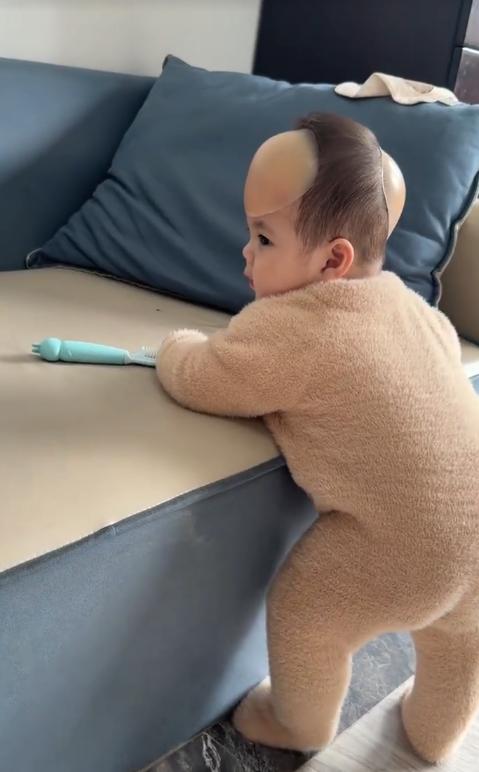 这样就不怕摔了，怎么固定上的？