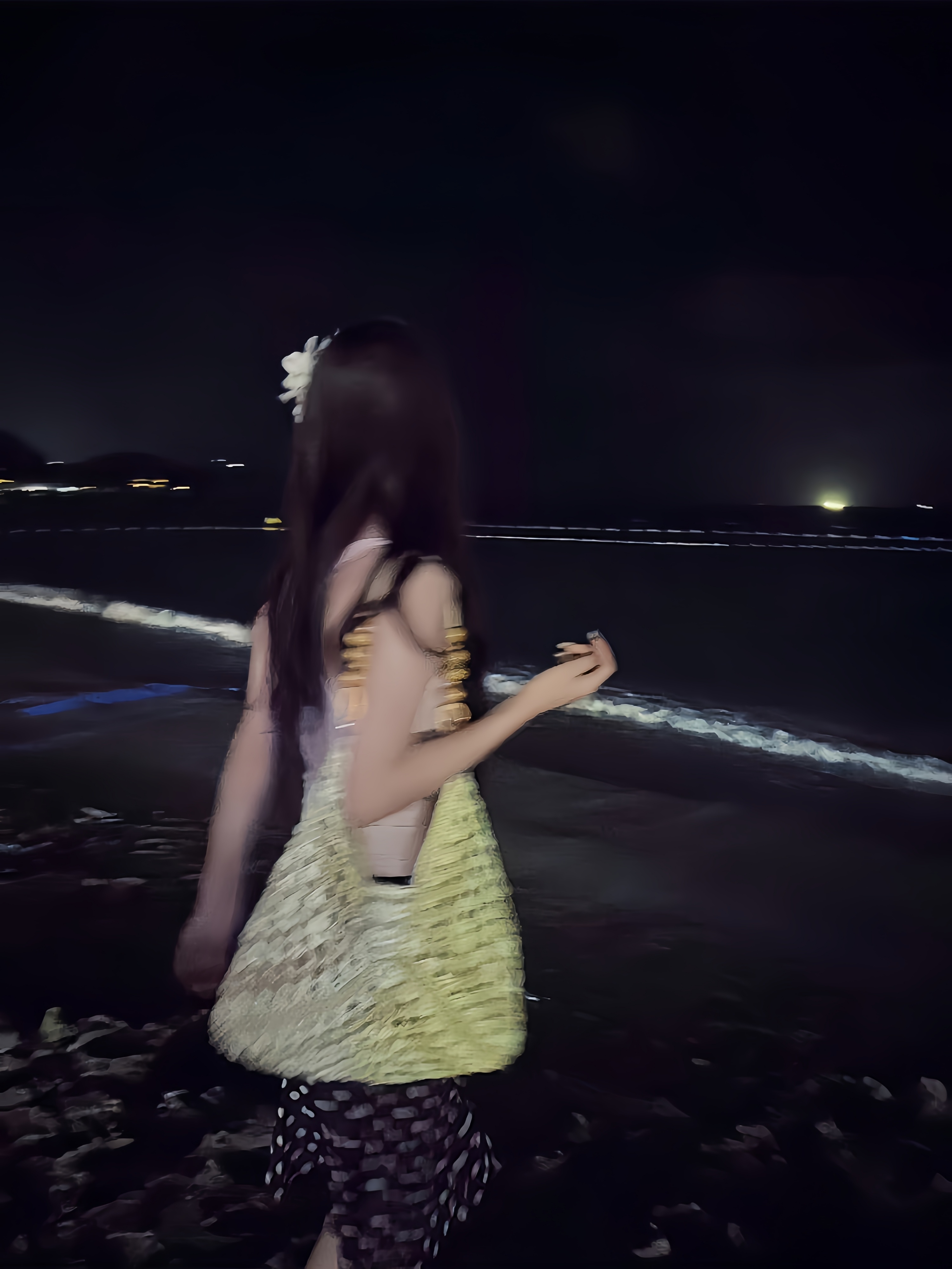 她跟我说，要主动跟生命中不好的人和事隔离，不要被他们消耗自己宝贵的能量。我深以为