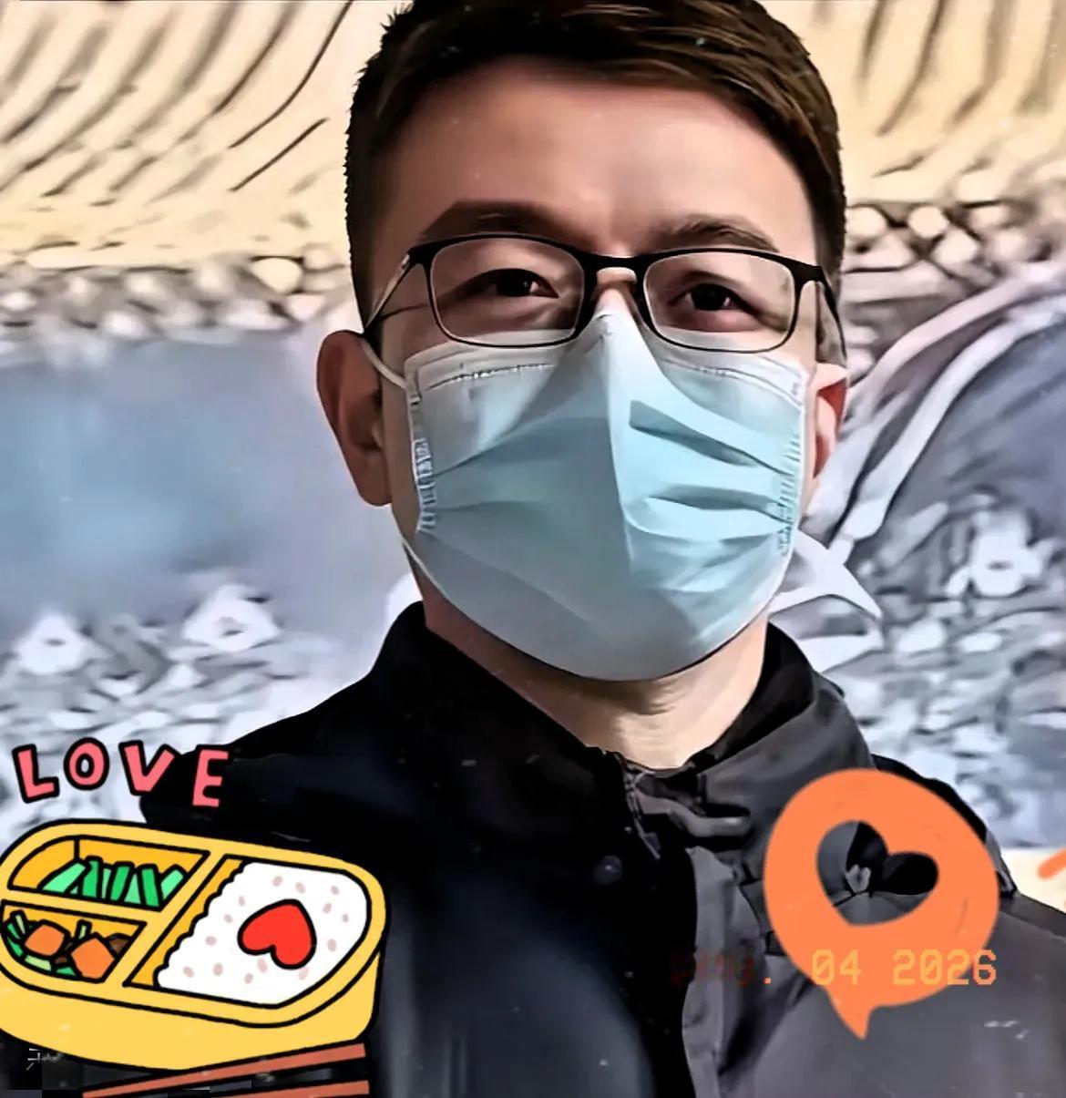 看到朱女士老公那段回应，我真是气得乐出声了。

这位大哥对着镜头一脸诚恳，开口就