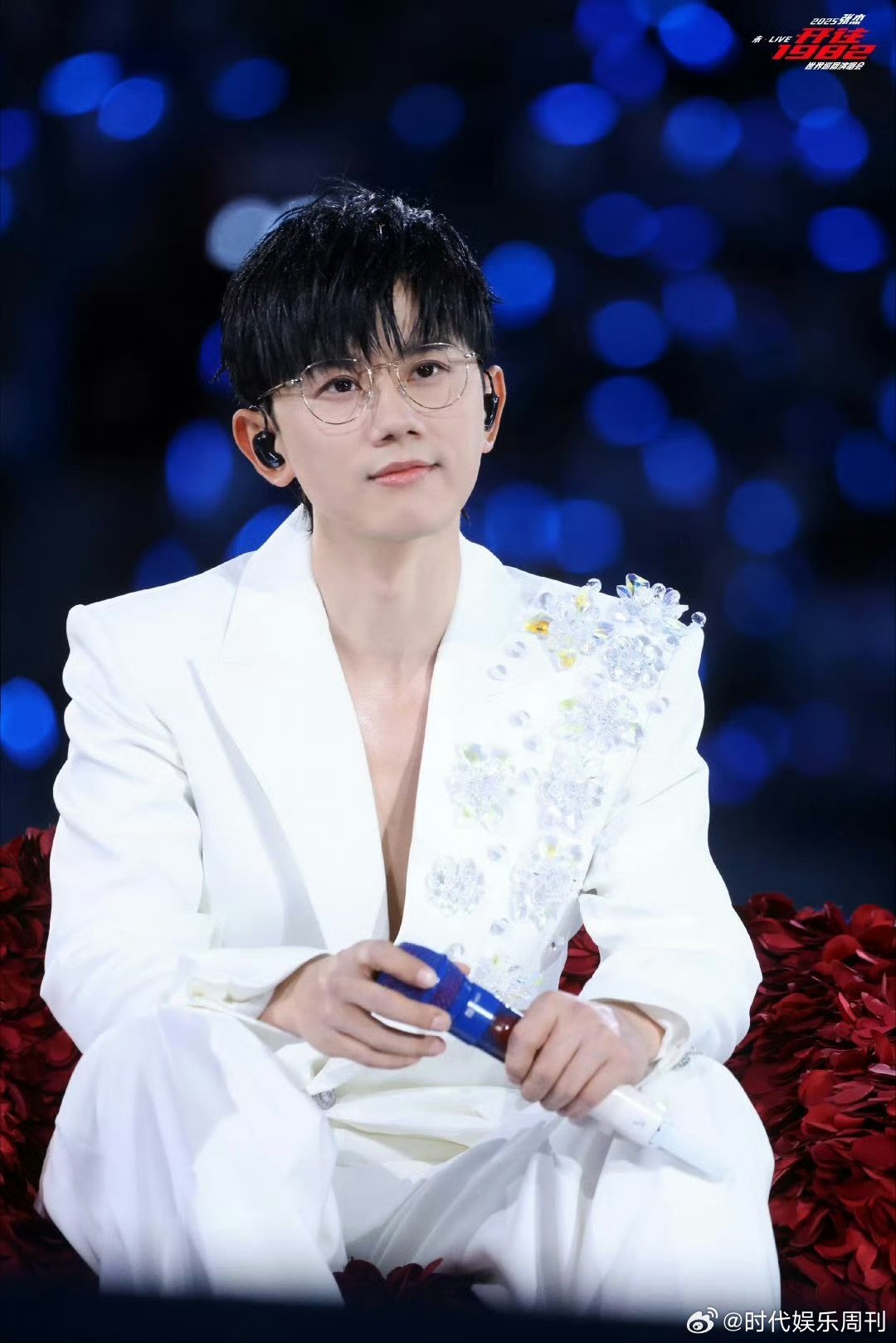 张杰鸟巢表演区一万平 全景巨幕+超大舞台，这就是张杰的排面！ 