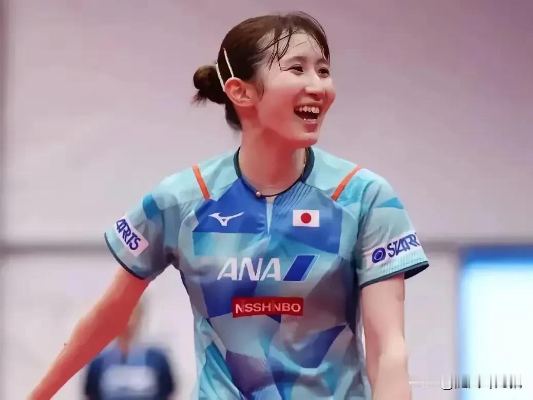 早田希娜的恶梦是国乒。

美国大满贯第二轮，早田希娜3：0高桥·布鲁娜：11-8
