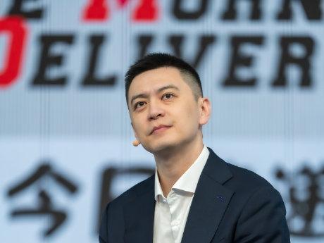 杨鸣跨界解读足篮球星，几组类比精准戳中球员特质。
内马尔对标欧文，二人皆是天赋拉