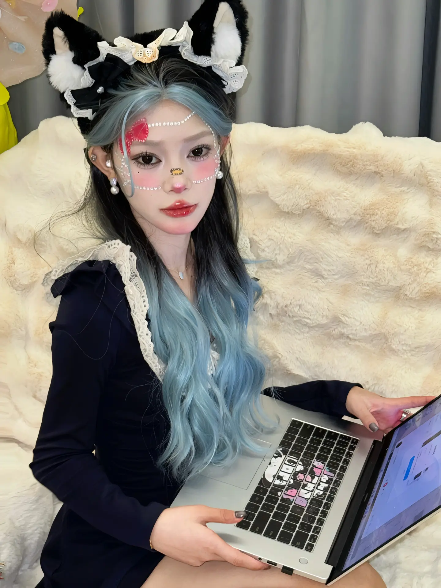 我讨厌落差感  你对我和以前不一样的话我会哭的.