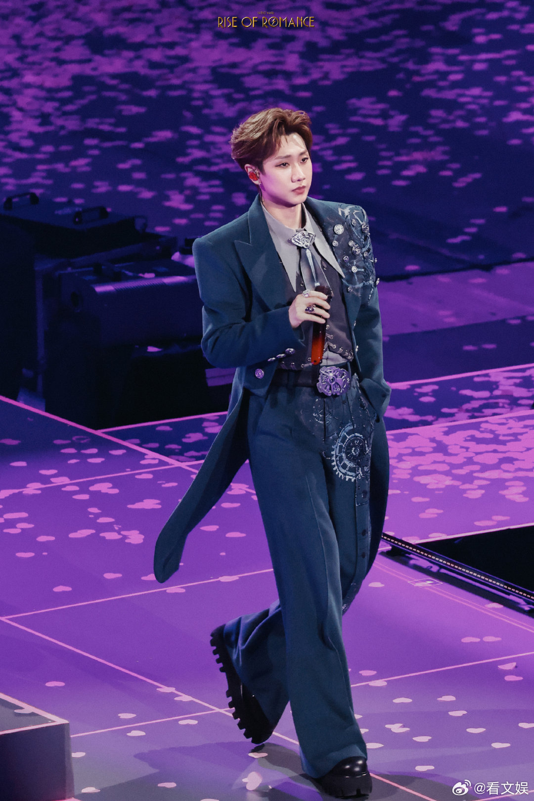 汪苏泷听众选择奖由你们颁发 汪苏泷最好的奖“听众选择奖”由你们颁发，罗曼前传下一