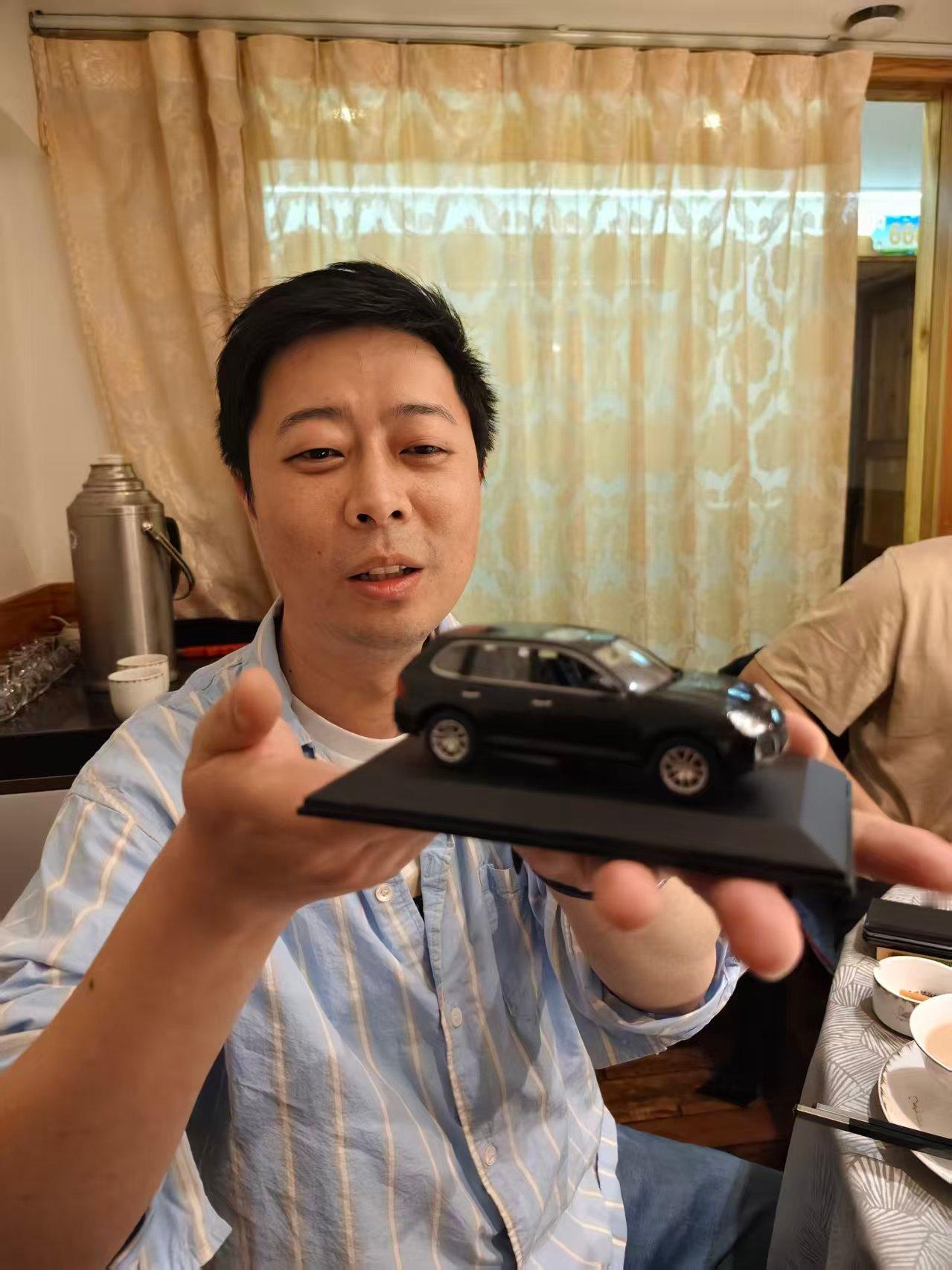 呼和浩特强推！咱们车迷一定要认准这家店！真宝藏模型店，在老师的指导下，我我昨天可