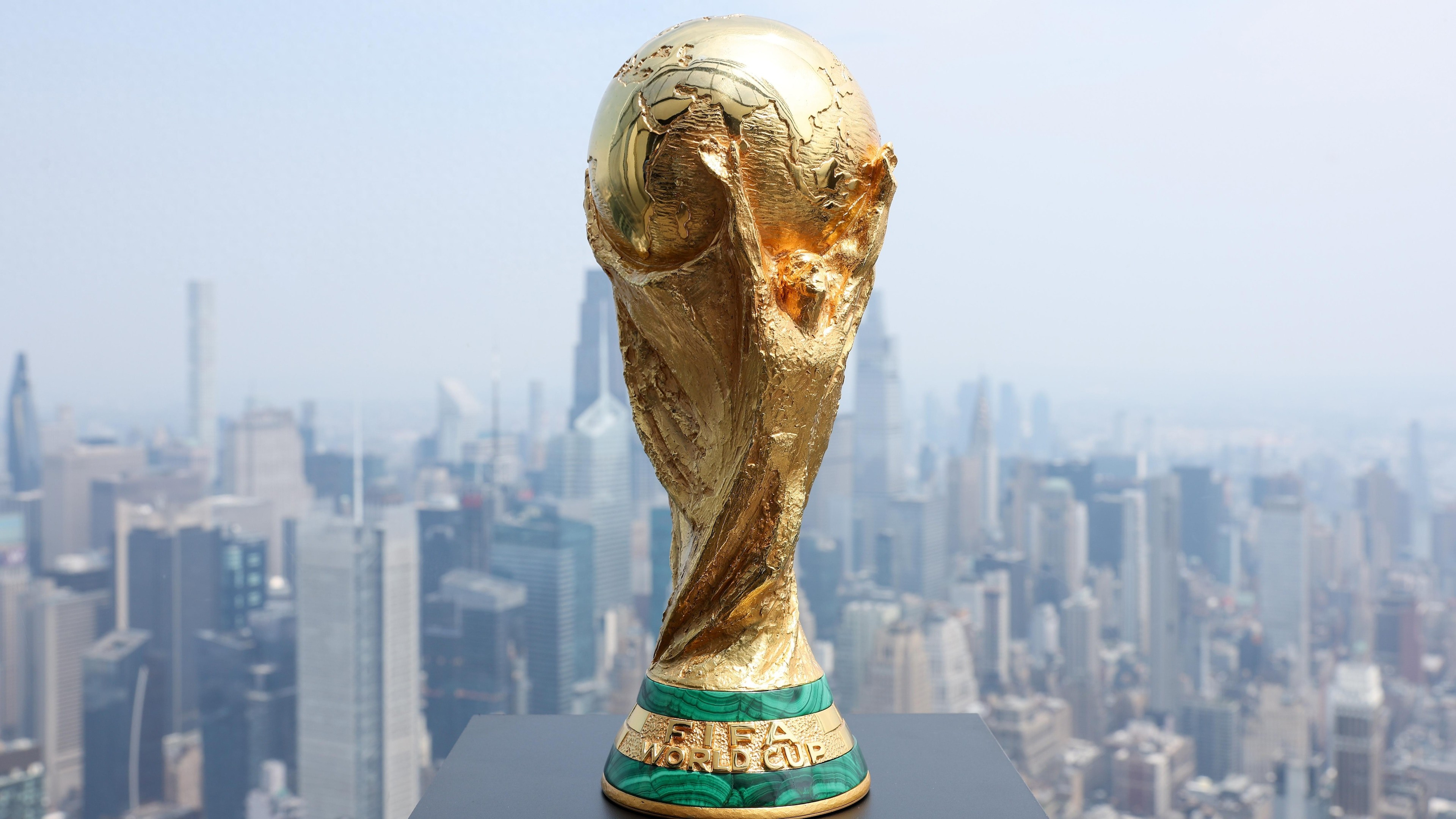 【TMZ：世界杯决赛门票套餐高达100万美元】据美国媒体TMZ报道称，2026年