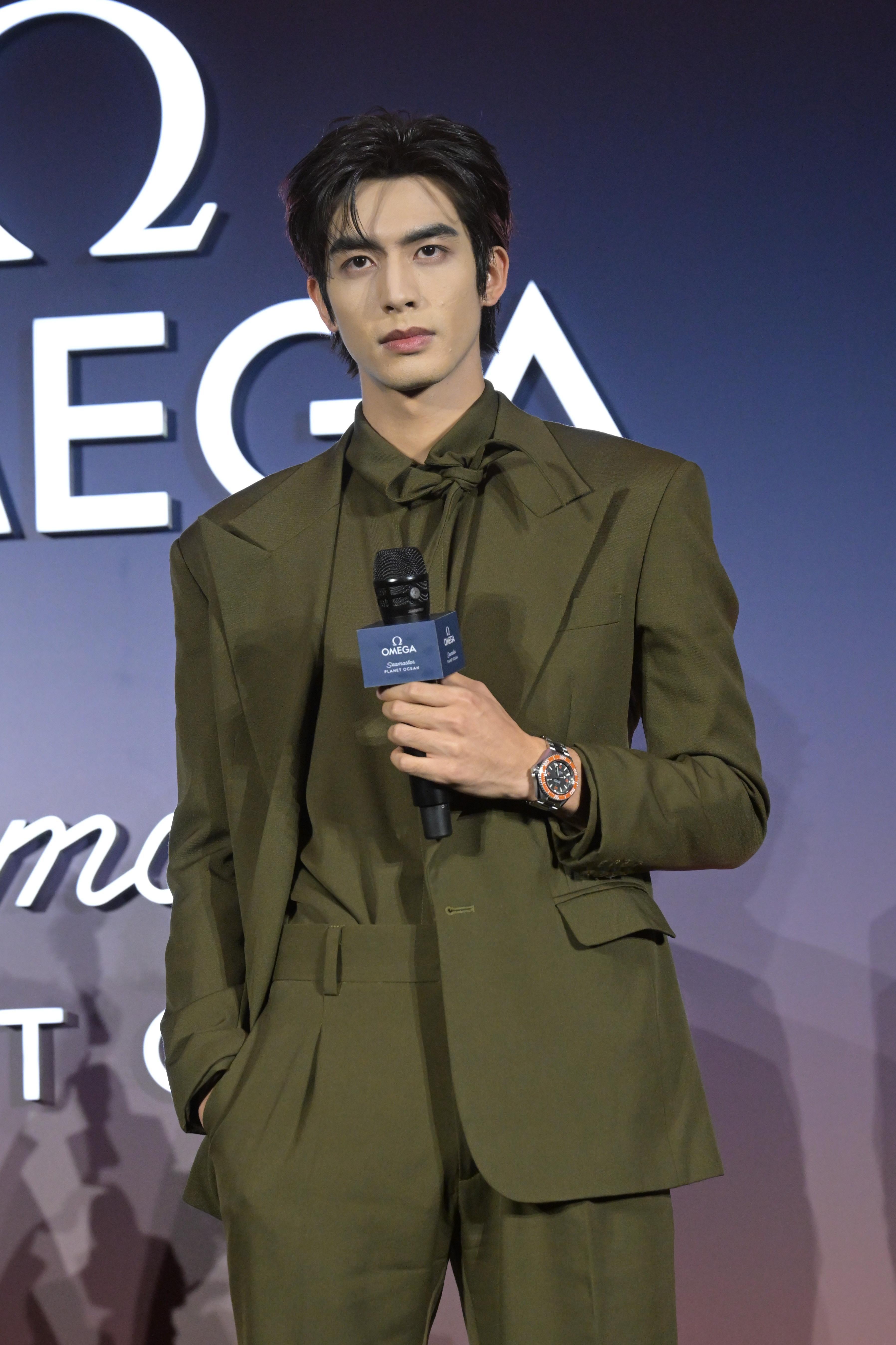 欧米茄橙席卷重庆欧米茄在重庆正式发布第四代海马系列海洋宇宙Planet Ocea