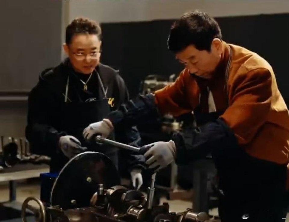 最懂车的车企老板魏建军 谁懂啊！魏建军的车迷属性太明显了！为了自研3.0T发动机