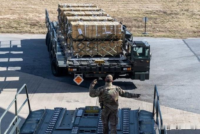 美帝数据

62% 的美国人希望乌克兰赢得对俄的战争，64% 的人支持美国向乌克