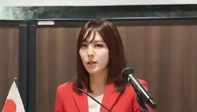 日本把射程一千公里的导弹悄悄运到了九州熊本，离咱们沿海也就一脚油门的距离。以前这