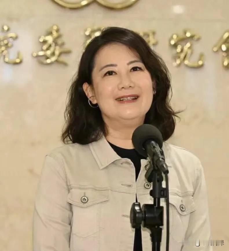 民进党政客很会狡辩，更会抓议题来炒作。
针对蓝白联手阻挡赖清德当局明年度“总预算