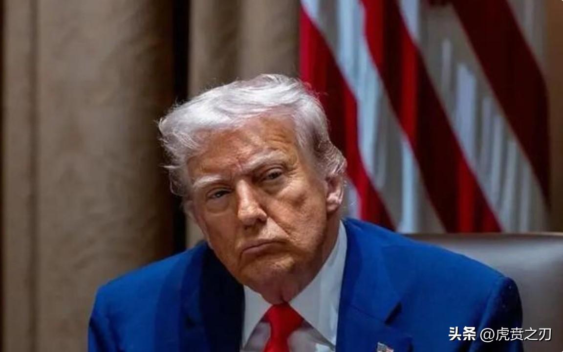 伊朗：袭击致约200名美军人员伤亡！川普在作战屏幕前可能坐不住、睡不着了。
评：