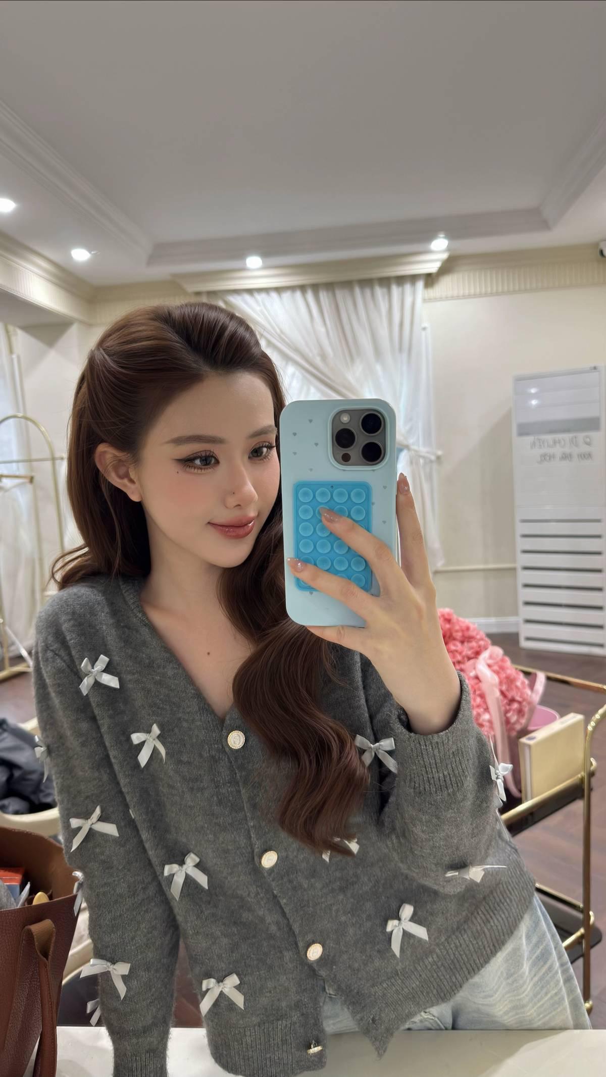 怎样搭配显得稳重高雅大方和好看?