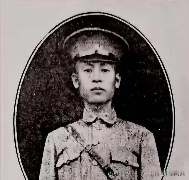 1938年徐州，日军30万精锐将60万国军死死困住，眼看插翅难飞，李宗仁几乎绝望