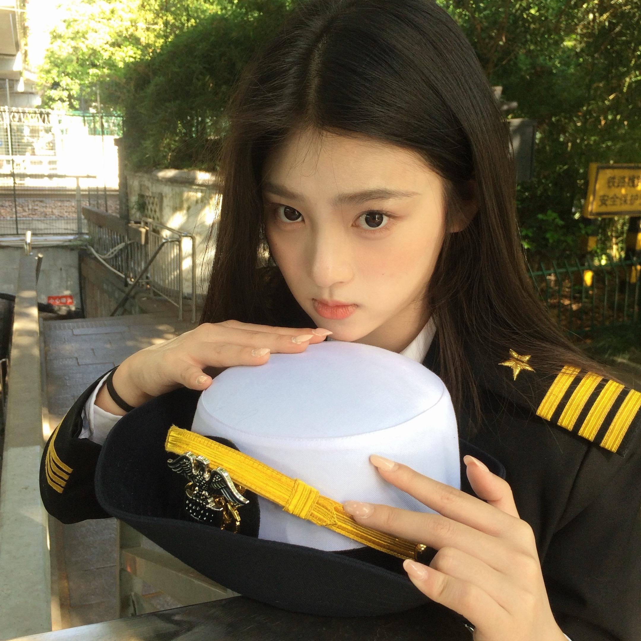 野蛮师姐