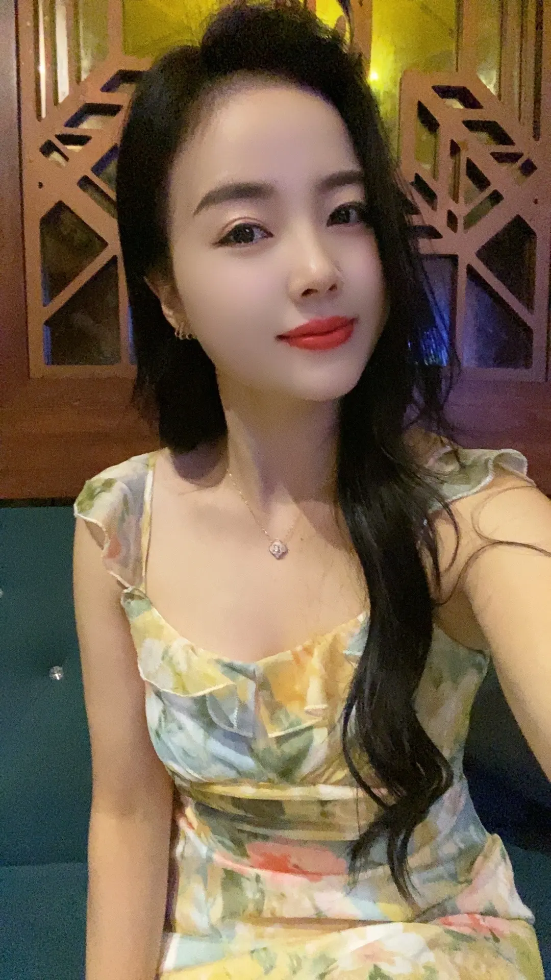 这个冬天感觉好难熬太冷了，我还是喜欢热天