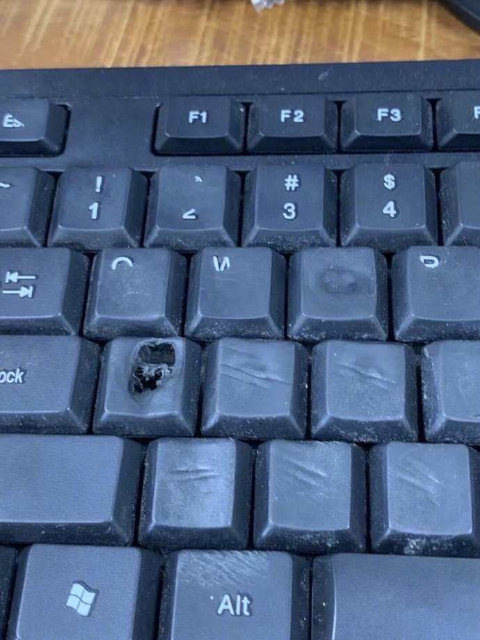 一直以为指尖敲键盘是个传说 