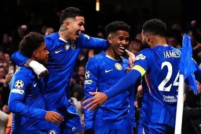 切尔西赚大了！4500万签下18岁巴西天才，近俩月狂轰9球切尔西 欧冠联赛阶段第