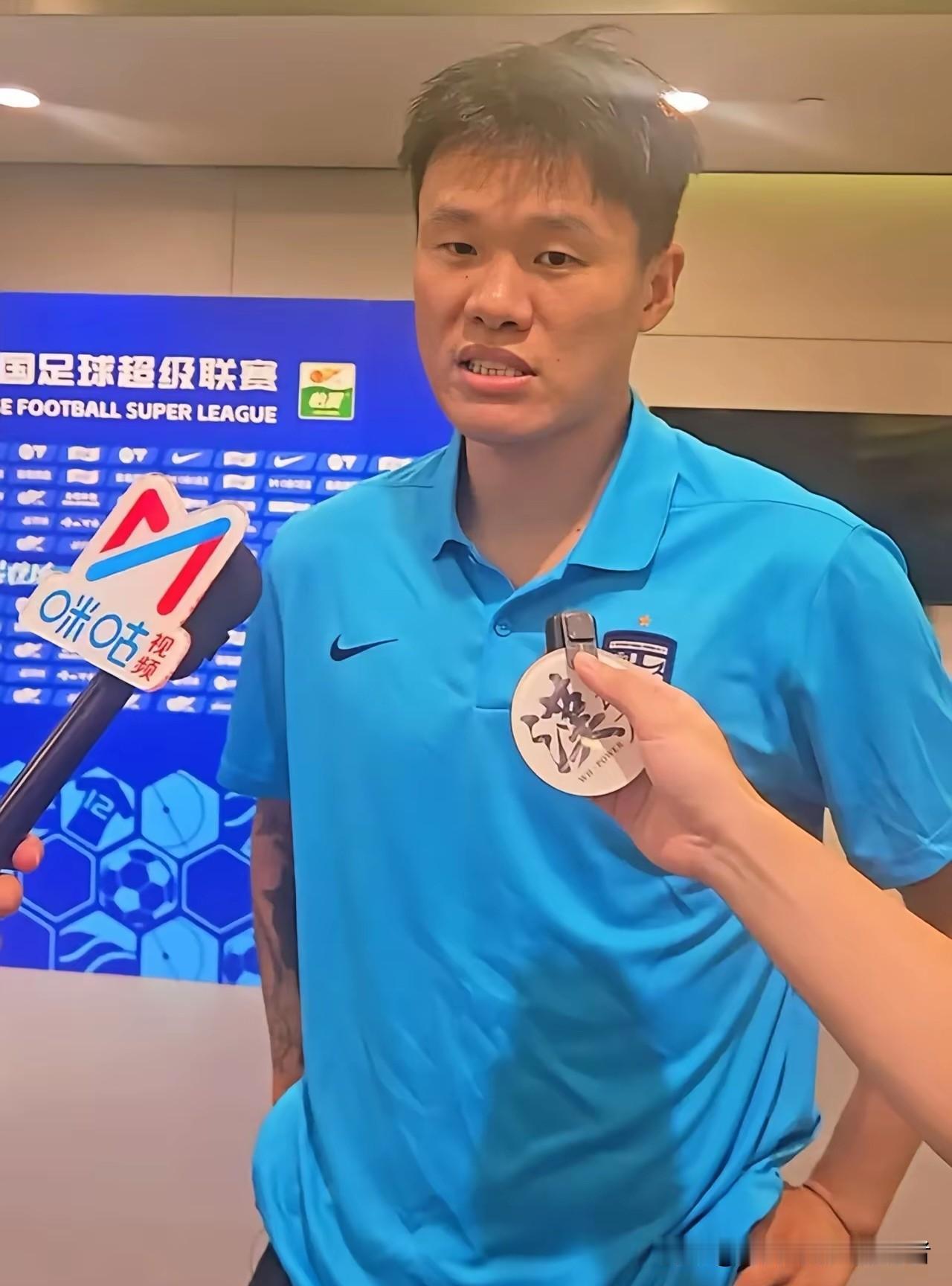 武汉三镇，真的“三震”！

本来请李昂来是当灭火队员的，前面几场也确实拼了，为三